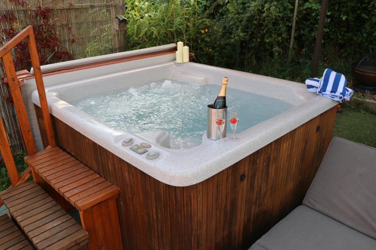 Palm 1 Park Home With Hot Tub سوانغه المظهر الخارجي الصورة